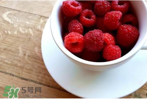 覆盆子是野草莓嗎？覆盆子是桑椹嗎？