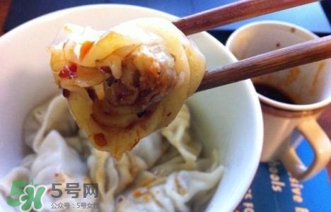 老干媽在美國(guó)賣(mài)多少錢(qián)？外國(guó)人對(duì)老干媽的評(píng)論