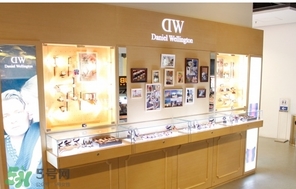 dw手表香港專柜在哪里？dw手表香港多少錢？