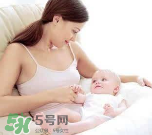生孩子后為什么遲遲不來例假？生完孩子后多久來大姨媽？