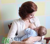生孩子后為什么遲遲不來例假？生完孩子后多久來大姨媽？