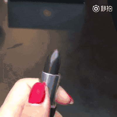 紀(jì)梵希雙色唇膏口紅什么時(shí)候上市？紀(jì)梵希雙色唇膏上市時(shí)間