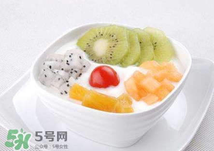 蓮霧能和酸奶一起吃嗎？酸奶可以和蓮霧一起吃嗎？