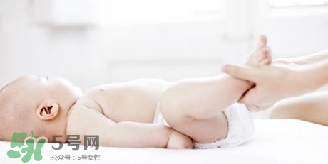 寶寶尿布疹可以擦紅霉素軟膏嗎？紅霉素軟膏對(duì)尿布疹有效嗎？