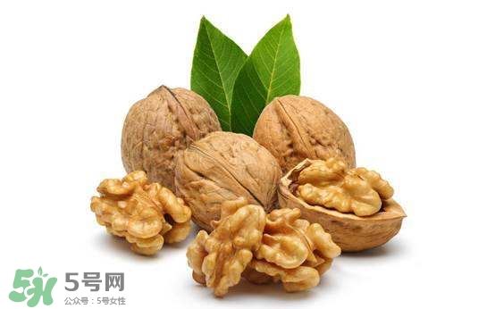 核桃仁怎么保存？核桃仁生吃好還是熟吃好？