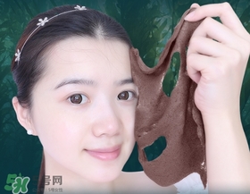 敷完海藻面膜用再敷補(bǔ)水面膜嗎？敷完海藻面膜敷補(bǔ)水面膜會(huì)怎樣