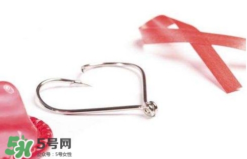 HIV真有這么可怕嗎？艾滋病的臨床表現(xiàn)主要有哪些