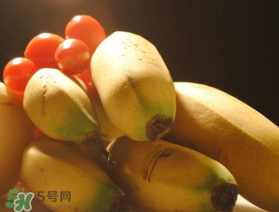 西紅柿能和香蕉一起吃嗎？香蕉可以和西紅柿一起吃嗎