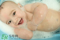 寶寶臍帶掉了要緊嗎？寶寶臍帶掉了出血了怎么辦？