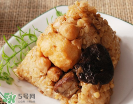 花生粽子怎么做好吃？花生粽子怎么包？