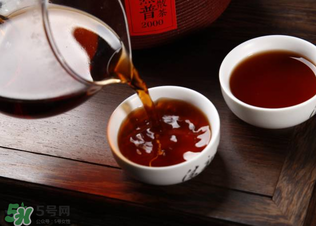 普洱茶發(fā)霉了怎么處理？普洱茶發(fā)霉了還能喝嗎？