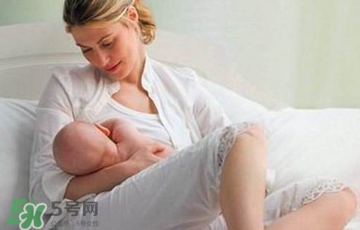 哺乳期能吃櫻桃嗎？哺乳期吃櫻桃寶寶會上火嗎？
