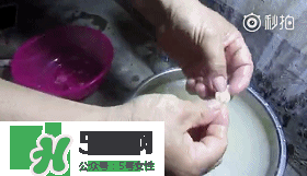肉松餅是棉花做的？肉松餅里面是棉花