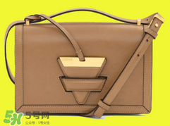 loewe三角包怎么看真假？羅意威巴塞羅那三角包真假辨別