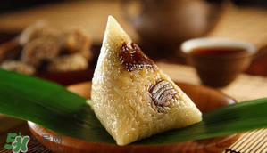 端午節(jié)為什么要吃綠豆糕？端午節(jié)為什么要吃鴨蛋？