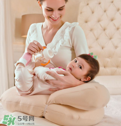 哺乳枕有必要買嗎？哺乳枕是不是必須品呢？
