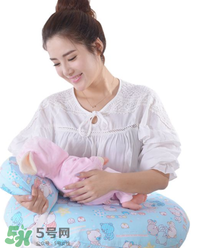 哺乳枕有必要買嗎？哺乳枕是不是必須品呢？