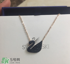 施華洛世奇黑天鵝是什么材質(zhì)？施華洛世奇黑天鵝是水晶嗎？