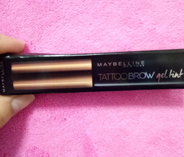 眉膠好還是染眉膏好用？眉膠和染眉膏區(qū)別