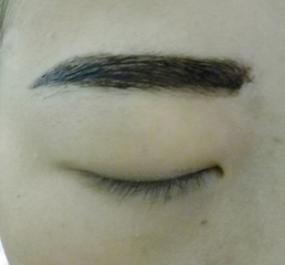 眉膠好還是染眉膏好用？眉膠和染眉膏區(qū)別