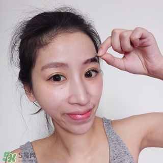 眉膠怎么用？眉膠正確方法圖解
