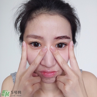 眉膠怎么用？眉膠正確方法圖解