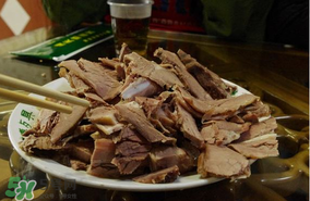 杏和牛肉能一起吃嗎？杏和牛肉一起吃會(huì)中毒嗎？