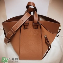 loewe hammock正品多少錢？羅意威吊床包專柜價(jià)格