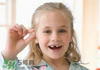 兒童換牙可以吃鈣片嗎?兒童換牙吃什么好？