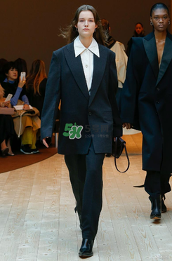 celine2017秋冬系列衣服怎么樣_好看嗎？