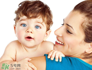 嬰兒理發(fā)注意事項(xiàng)有哪些？嬰兒多久理一次發(fā)？