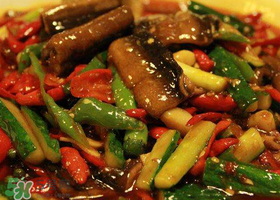黃鱔可以和黃瓜一起吃嗎？黃瓜和黃鱔能同食嗎？