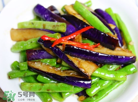 四季豆可以和茄子一起炒嗎？四季豆和茄子能一起煮嗎？