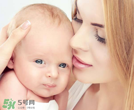 寶寶吃藥吐怎么辦？寶寶吃藥吐了還繼續(xù)吃嗎？