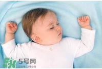 夏季寶寶體溫多少正常？夏季寶寶體溫會偏高嗎？