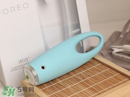 foreo眼部按摩儀怎么用？foreo iris眼部按摩儀使用方法