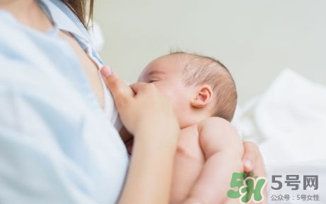 寶寶母乳喂養(yǎng)多久最好？母乳要喂多長(zhǎng)時(shí)間最好