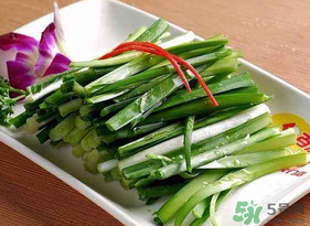 楊梅和韭菜能一起吃嗎？喝楊梅湯能吃韭菜嗎？