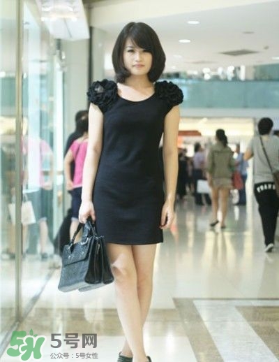 7月份穿什么衣服？七月份穿衣搭配