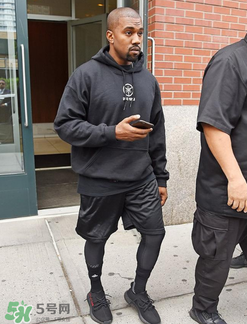 adidas yeezy 350 v2反轉(zhuǎn)奧利奧配色諜照曝光好看嗎？