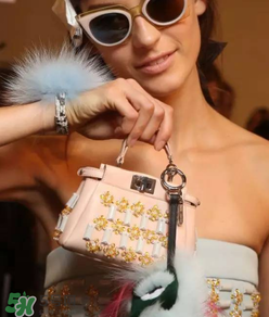 fendi peekaboo尺寸多大？芬迪peekaboo尺寸有哪幾種？
