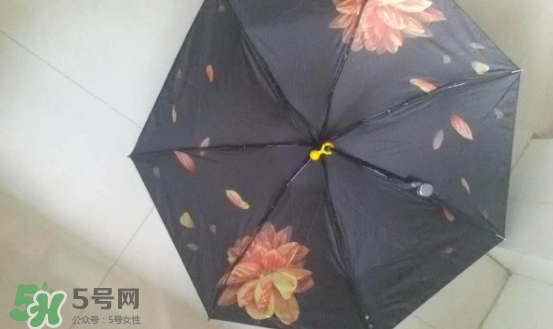 蕉下小黑傘能遮雨嗎？蕉下太陽傘能淋雨嗎？