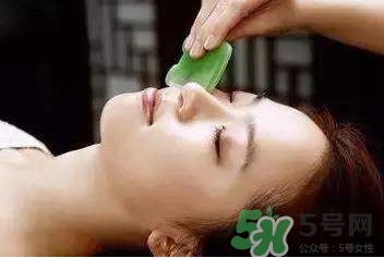 刮痧板每天刮臉好嗎？刮痧板刮臉后要洗臉嗎
