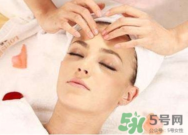 刮痧板每天刮臉好嗎？刮痧板刮臉后要洗臉嗎