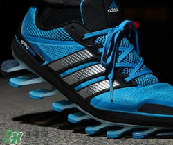 adidas刀鋒戰(zhàn)士怎么樣？阿迪達(dá)斯刀鋒戰(zhàn)士測(cè)評(píng)