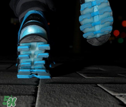 adidas刀鋒戰(zhàn)士怎么樣？阿迪達(dá)斯刀鋒戰(zhàn)士測(cè)評(píng)