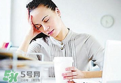 吹空調(diào)為什么會(huì)口渴？吹空調(diào)為什么會(huì)咳嗽