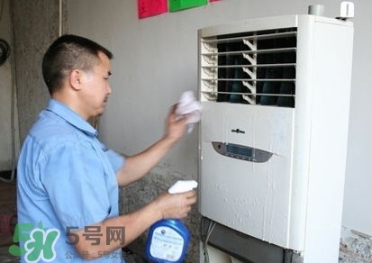 空調多久加一次氟？空調加氟多了會怎樣