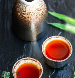 楊梅酒可以放蜂蜜嗎？蜂蜜楊梅酒怎么泡制？