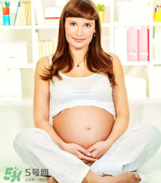 孕婦長痱子可以用痱子粉嗎？痱子粉對孕婦有危害嗎？